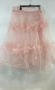 Pink tiered tulle skirt detail, sweet summer mesh half skirt, elegant retro style fashion.