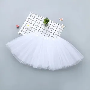 White adult tulle tutu skirt for cosplay, party, dance performance and festive events.