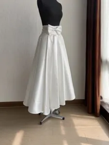 Elegante Strascico da Sposa Staccabile in Raso Accessorio Con Grande Fiocco Bianco Tinta Unita Strascico per Abito da Sposa per Fotografia di Viaggio Donna