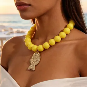 Collar de Cuentas Hecho a Mano para Mujer Collar con Colgante de Resina Colorida Joyería de Vacaciones Bohemia Dije de Pez en Relieve Corazón