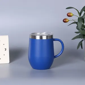 Blauwe roestvrijstalen 12oz geïsoleerde koffiemok met handvat en deksel voor thuis.