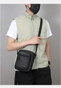 Men's casual crossbody bag, stylish black small square shoulder bag for daily commute and travel.