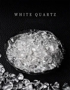 Piedras pulidas transparentes de cristal de cuarzo blanco natural para la decoración