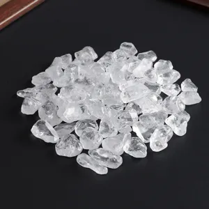 Fragmentos de cuarzo blanco natural transparente para decoración de acuarios y cristaloterapia.