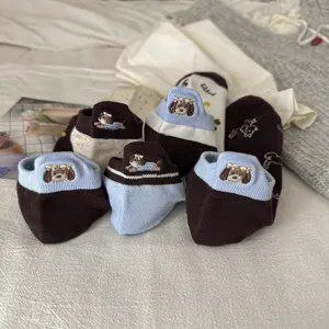 Cute puppy embroidered women's short socks, breathable spring and summer cotton boat socks.
