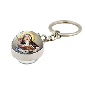 Katholieke Heilige Clara religieuze sleutelhanger met glazen koepel hangertje duurzaam.