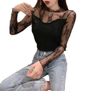 Top a manches longues en dentelle transparente noire pour femme coupe slim elegant