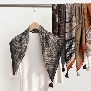 Retro braunes Pferd Paisley Print Baumwolle Leinen Quadratschal, elegante Damenhals Schal.