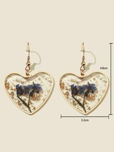Elegante herzförmige Harz-Ohrringe mit Trockenblumen und Goldflocken, schicker Haken.