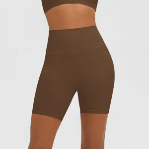 Hochtaillierte einfarbige atmungsaktive Sport-Yogashorts für Fitness und Laufen Komfort.