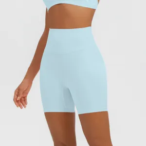 Hochtaillierte einfarbige Yogashorts, atmungsaktives Eistuch-Gewebe, bequeme Fitnesskleidung.