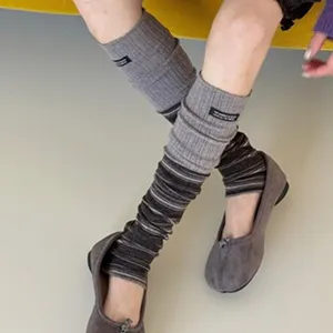 Calzini alti a costine grigi da donna, gambali lunghi in cotone traspirante casual