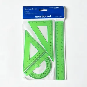 Juego de 4 reglas verdes transparentes de 20cm con regla triángulos y transportador.