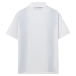 Chemise polo tricot manches courtes homme rayure verticale col blanc detail haut