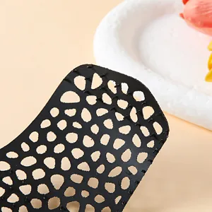 Detailed view of black non-slip hijab headband mesh crown hair accessory component.