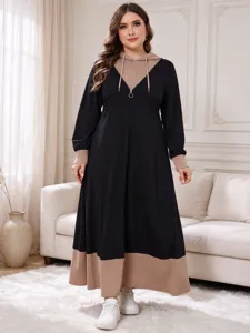 Plus size colorblock long sleeve hoodie dress with half zip ring pull for women autumn fashion.