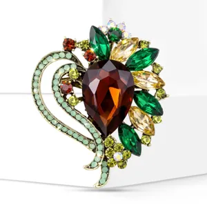 Vintage crystal heart brooch fashion rhinestone flower brooch pin for women clothing accessories