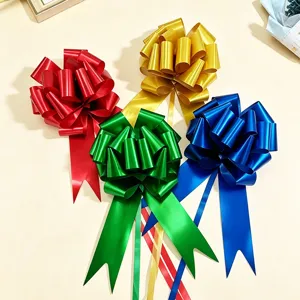 Bunte Schleifen Set für Geschenke verpacken, dekorative metallische Bänder für Blumen und Weihnachten.