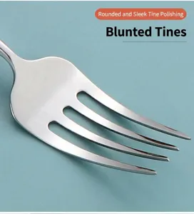 Stainless steel tableware detail fork with polished rounded teeth design for daily dining use