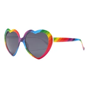 Fashion rainbow heart sunglasses large frame cute party eyewear for outdoor sunny beach wear.