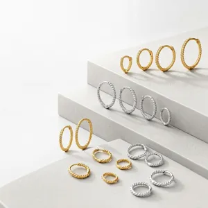 S925 Sterling Silber gedrehte Kanten Creolen, verschiedene Groessen, Gold und Silber.