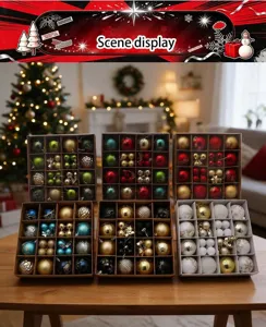 Vista dettagliata del set di scatole regalo con palline di Natale per decorazioni.