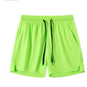 Pantaloncini sportivi uomo verde neon in seta ghiaccio casual estate corsa traspiranti