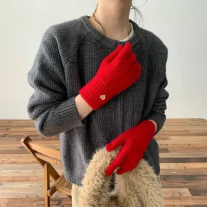 Korean Style Knitted Five Finger Gloves Wool Blend Jacquard Cold Weather Heart Label Touch Screen Gloves For Women Daily