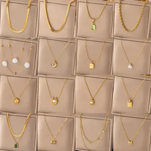 Edelstahl Herz Kleeblatt Anhänger Halskette Für Damen Vergoldet Titanstahl Strass Künstliche Perle Choker Schmuck
