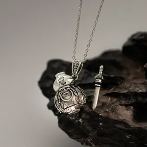925 Sterling Zilveren Retro Kalebas Hanger Met Klein Zwaard Chinese Stijl Thai Zilver Geoxideerd Sieraden Voor Heren Dames