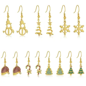 Boucles d'Oreilles en Cuivre Plaqué Or 18K Sapin de Noël Bonhomme de Neige Flocon de Neige Avec Tige en Argent Sterling 925 Zircon Bijoux pour Femmes