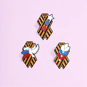 Russian Victory Day Brooch Pin St George Ribbon Zinc Alloy Enamel Badge Peace Dove Star Commemorative Jewelry Women Men