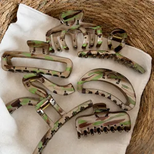 Korean Retro Oil Painting Style Hair Claw Large Acrylic Shark Clip Abstract Art Hair Accessories For Women Daily Styling