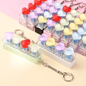 Portachiavi Ciondolo Decompressione Portatile Fidget Toy Interruttore Meccanico Cuore Creativo