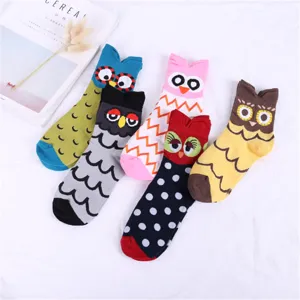 Damen Süße Cartoon Eule Baumwolle Wadensocken Kreative Skurrile 3D Tierdesign Crew Socken Tägliche Freizeitschuhe