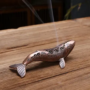 Vintage Metal Whale Incense Burner Hollow Wave Pattern Bronze Sandalwood Censer For Home Desktop Decorative Craft Gift