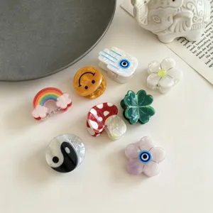 Mini Pinces à Cheveux en Acrylique pour Filles Dessin Animé Mignon Arc-en-Ciel Visage Souriant Mauvais Œil Tai Chi Champignon Fleur Matériaux Mixtes Pinces à Cheveux