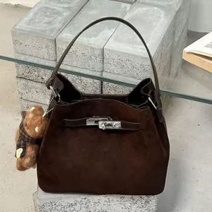 Sac Seau en Suède pour Femmes Mode Rétro Sac à Main Bandoulière Avec Serrure Métallique Sac Porté épaule pour Bureau Quotidien