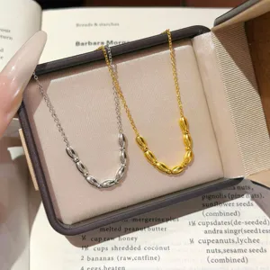 Minimalist Copper Titanium Steel Seven Oval Rice Bead Pendant Necklace For Women Elegant Clavicle Chain Ins Style Jewelry Gift