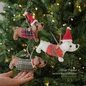 Addobbo Natalizio Bassotto in Feltro e Poliestere Con Gilet Plaid Bottone in Legno e Campanellino Decorazione Albero di Natale Per Casa Festa