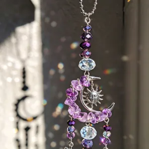 Acchiappasole in ametista viola con ciondolo argento a luna e sole e perline sfaccettate