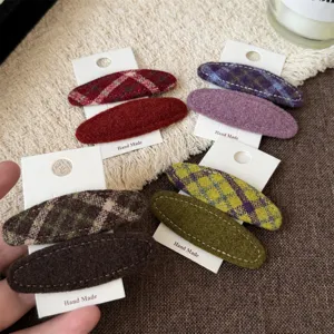 Korean Style Preppy Plaid Imitation Wool BB Hair Clips Oval Handmade Fabric Alloy Hairpin Autumn Winter Hair Accessories For Women