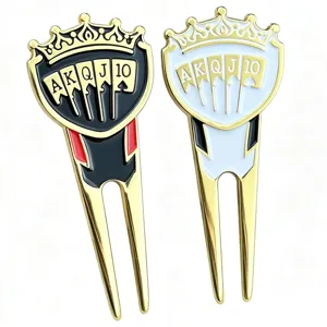 Professional Golf Divot Tool Zinc Alloy Crown Poker Pattern Pitch Fork Turf Repair Tool Golf Accessories For Men Women Gift