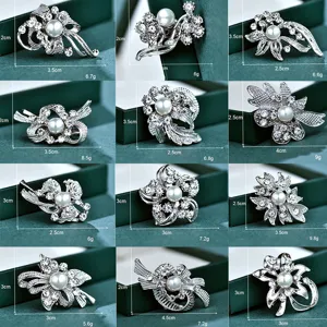 Elegant Alloy Rhinestone Artificial Pearl Brooch Pin For Women Fashion Bow Flower Leaf Lapel Pin Jewelry Accessory