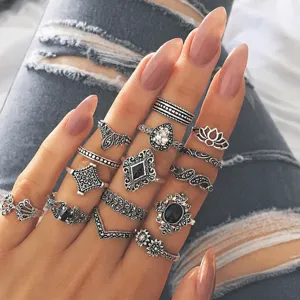 Bohemian Retro Antique Silver Lotus Ring Set 15 Pieces For Women Ethnic Flower Geometric Rhinestone Black Stone Finger Ring Jewelry