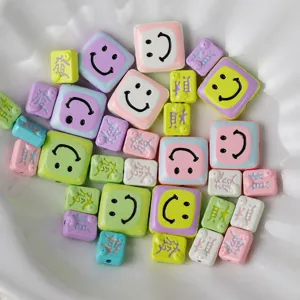 Accessori per Gioielli Fai-da-te in Lega Resina Perline Cartoon Macaron Colore Faccina Sorridente per Collana Bracciale Ciondolo Catena del Telefono