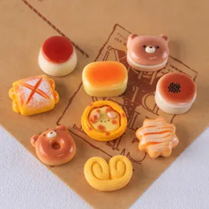 Süße Harz Bär Brot Eitörtchen DIY Charms Für Creme Kleber Handyhülle Haarklammer Crocs Loch Schuh Dekoration Zubehör Simulation Essen Handarbeit