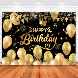 Schwarzer Partyhintergrund mit goldenen Ballons, Krone, Wimpeln und „Happy Birthday“-Schriftzug