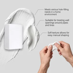 Primer plano de masilla blanca junto a un bloque, mientras unas manos moldean el material blando