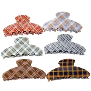 Vintage Plaid PVC Hair Claw Clip For Women Korean Style Large Geometric Leopard Print Hair Catch Clip For Thick Hair Elegant Daily Hair Accessories